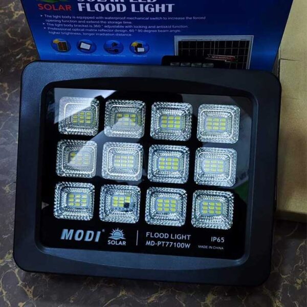 MODI 100W Watts LED Solar Floodlight IP65 Waterproof with remote control
